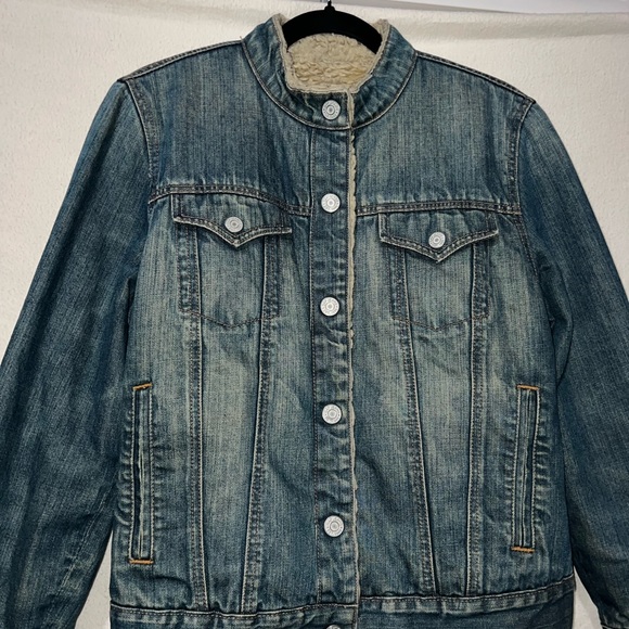 Gap Women's Denim Bomber Jacket Furry Fleece Lining Snap Button Size Large - Picture 3 of 7